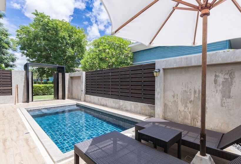 ویلای یک اتاق خوابه با استخر شنا, Coral Tree Villa Hua Hin