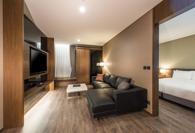 스위트, Ena Suite Hotel Namdaemun
