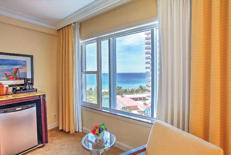 스위트, Ena Suite Hotel Namdaemun