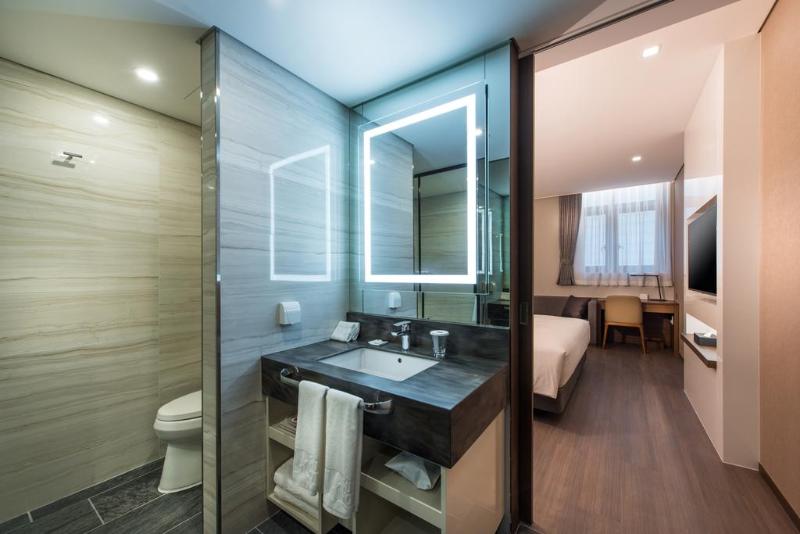 스탠다드 룸 킹사이즈 침대, Ena Suite Hotel Namdaemun
