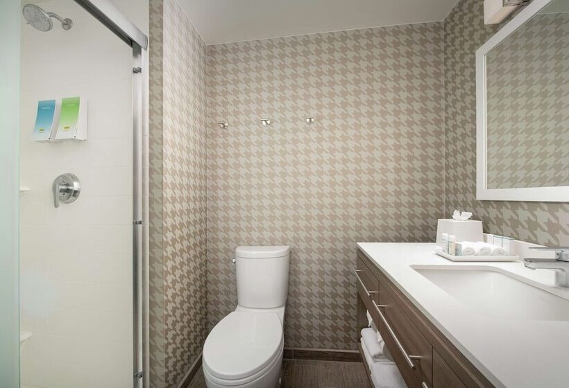 Люкс, Home2 Suites By Hilton Edison