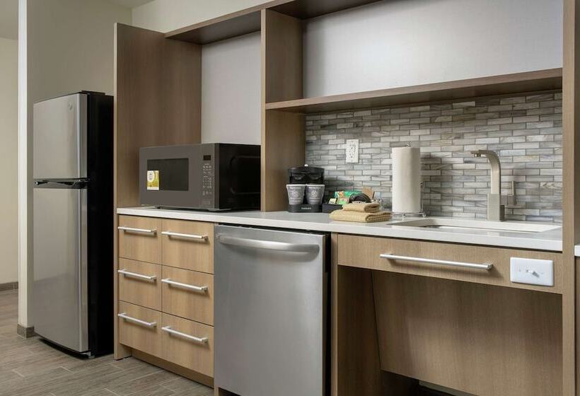Люкс Адаптированный для Инвалидов, Home2 Suites By Hilton Edison