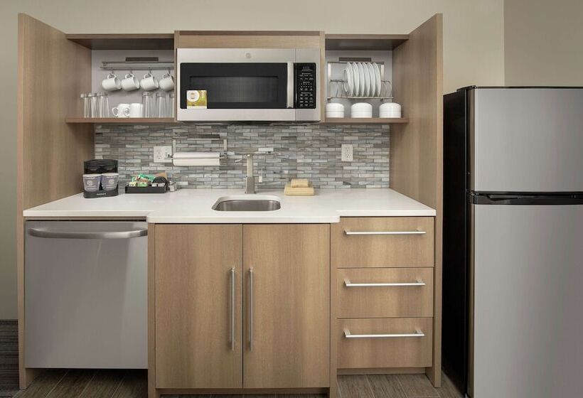 Люкс Адаптированный для Инвалидов, Home2 Suites By Hilton Edison