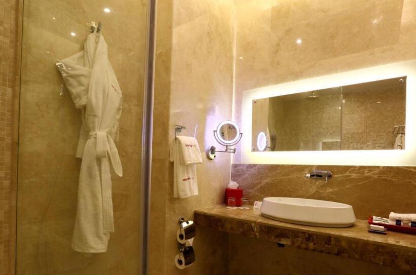 חדר סופריור עם מיטת קינג, Intercityhotel Riyadh Malaz