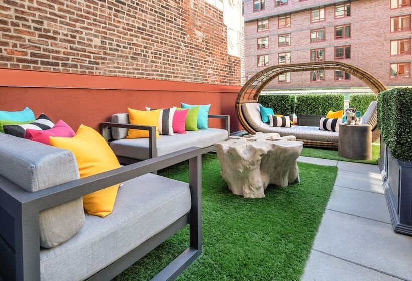 테라스 스위트, Staypineapple, An Artful Hotel, Midtown New York
