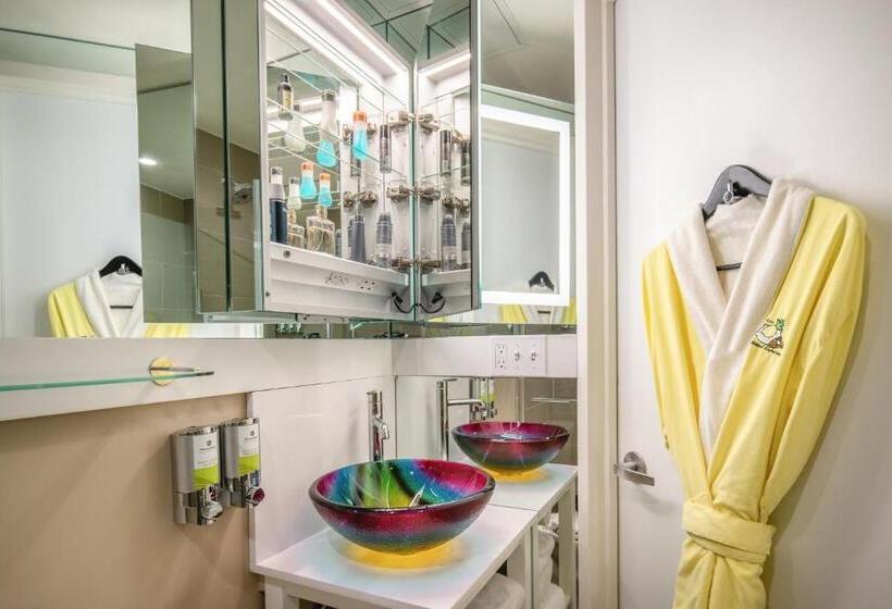 스탠다드 테라스 룸, Staypineapple, An Artful Hotel, Midtown New York