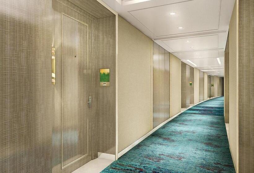 Номер Deluxe Кровать Кинг, Intercontinental Hotels Jakarta Pondok Indah, An Ihg