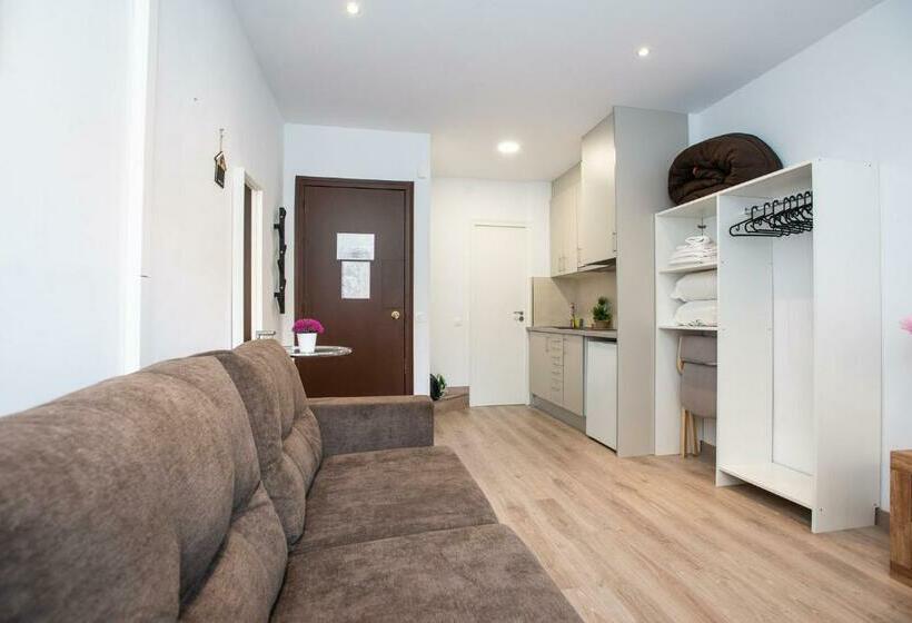 استودیوی استاندارد, Apartamentos La Cabaneta Mikka Sky 3000