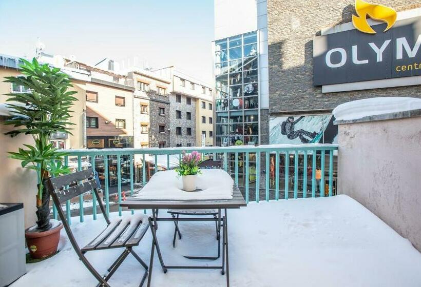 استودیوی استاندارد, Apartamentos La Cabaneta Mikka Sky 3000