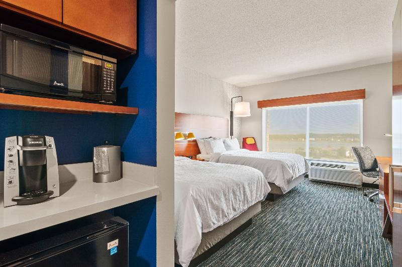 Номер Стандарт, Holiday Inn Express & Suites Orlando  Lake Buena Vista, An Ihg