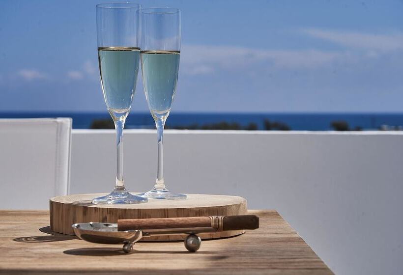 جناح بريميوم مطل علي البحر, Petri Suites