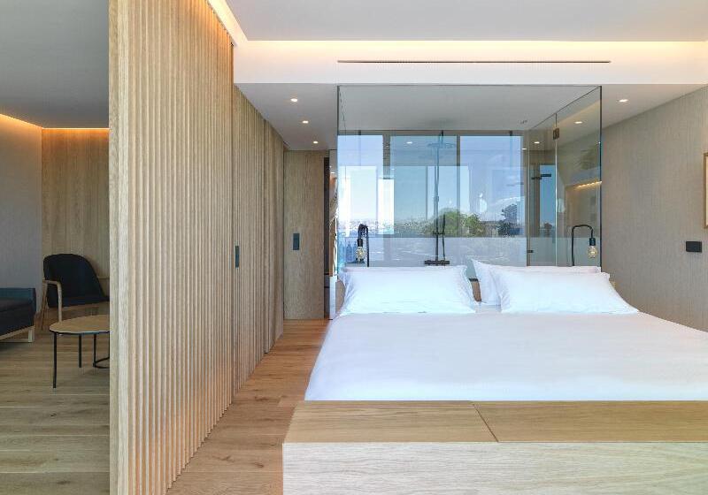 جناح بريميوم مطل علي البحر, Petri Suites