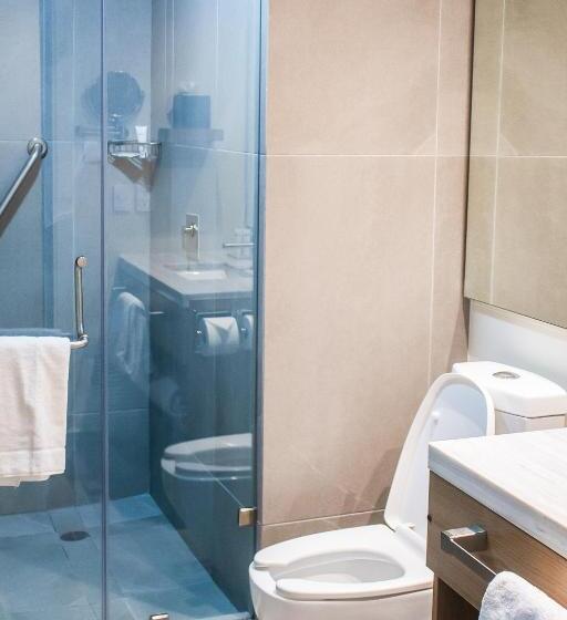 キングサイズベッドのデラックススイート, Radisson Hotel Monterrey San Jeronimo