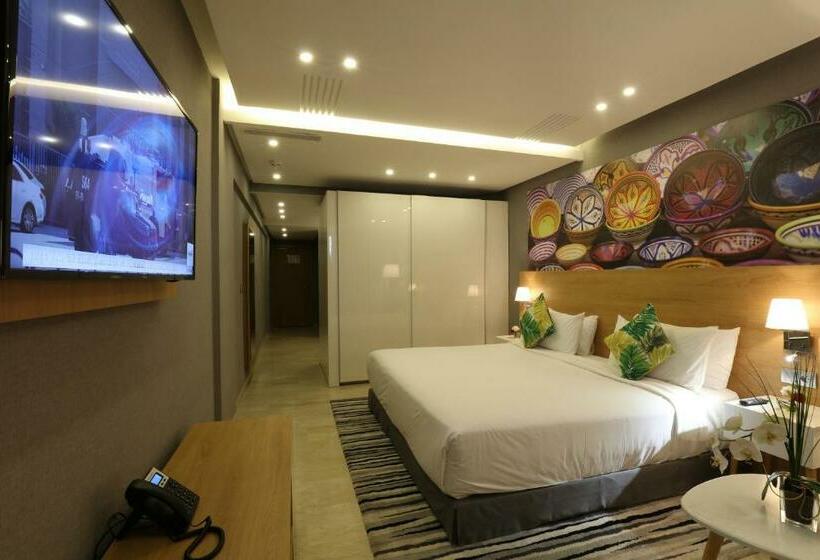 اتاق لوکس, Mid Town Hotel Casablanca