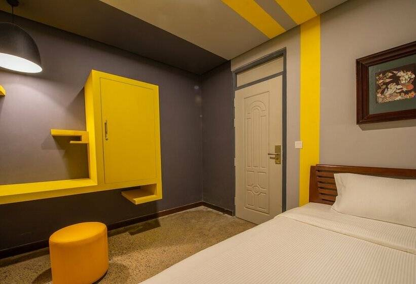 اتاق استاندارد یک تخته با سرویس بهداشتی مشترک, The Twizt   Lifestyle Hostel &
