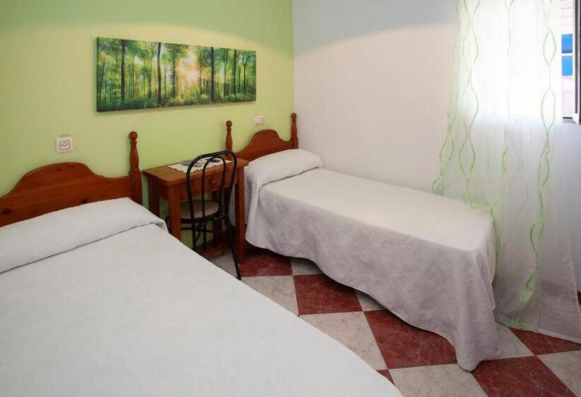اتاق استاندارد, Pension Hidalgo 1