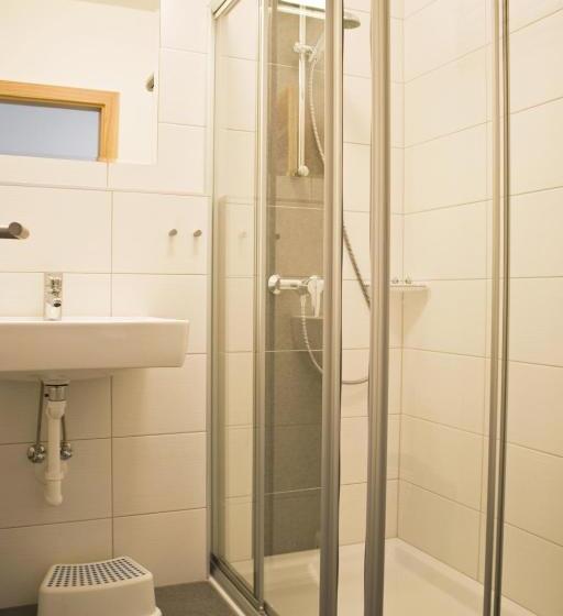 آپارتمان 2 خوابه با بالکن, Apartments Kristan