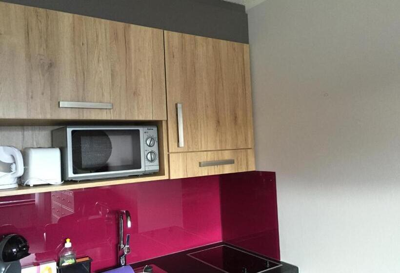 Апартаменты 1 Спальня, Apartments Seeblick Mit Anbindung An Ein 4 Sterne