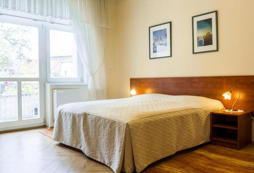 Номер Deluxe с Балконом, Villa A. Malka