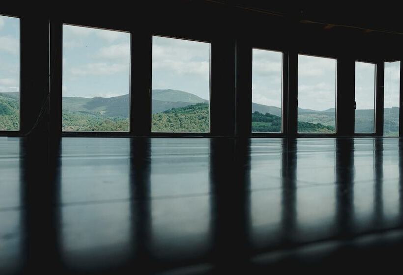 Номер Стандарт, Posada Miranda