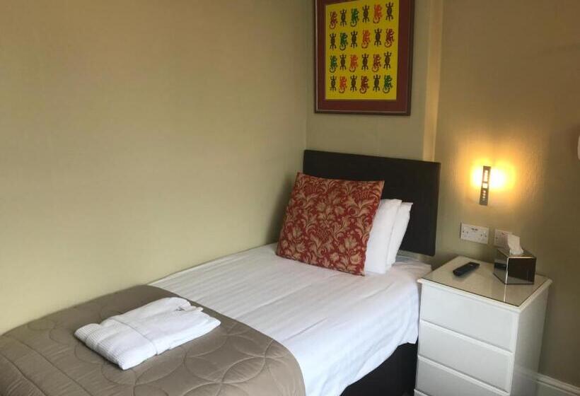 اتاق استاندارد یک تخته با سرویس بهداشتی مشترک, Cornerways Guest House
