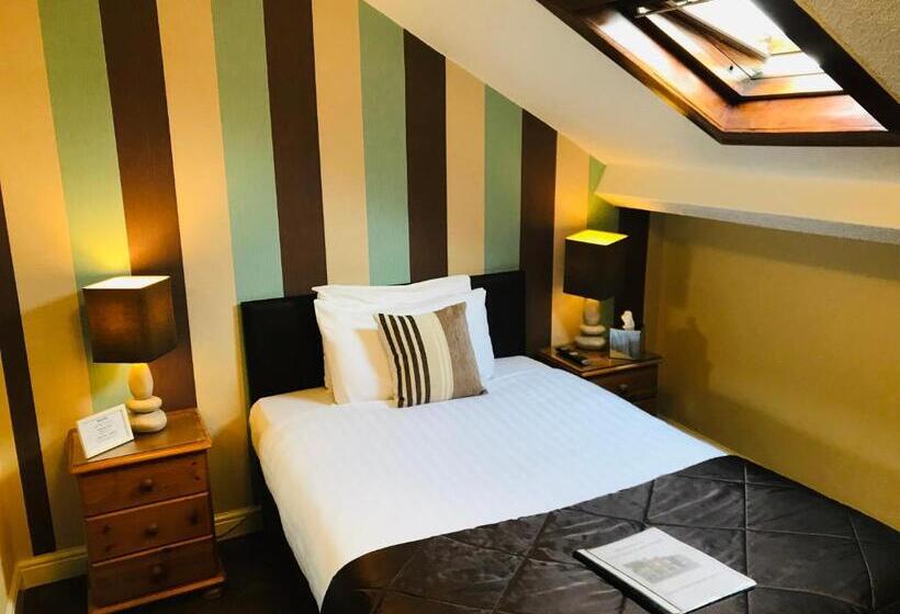 اتاق استاندارد یک نفره, Cornerways Guest House