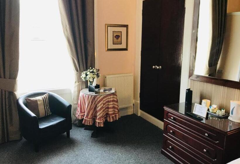 اتاق سوپریور یک تخته, Cornerways Guest House