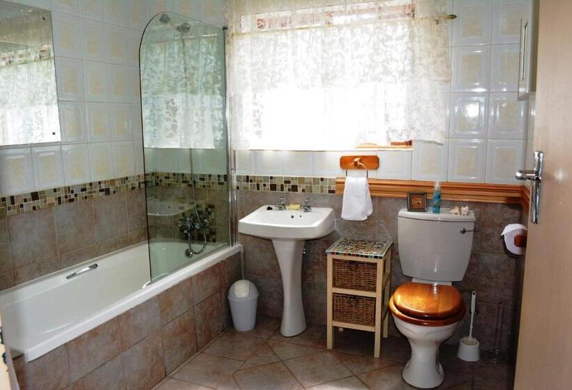 Номер Executive, Le Chateau Guest House And Conference Centre