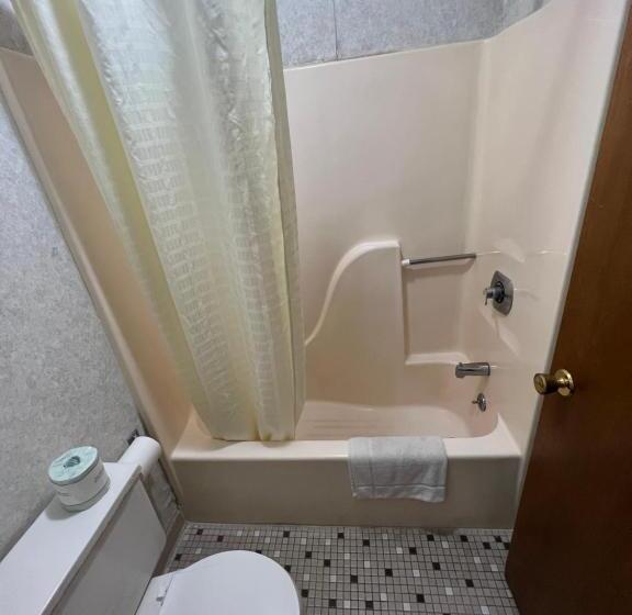 Стандартный Номер Кровать Кинг, Americas Inn Bardstown