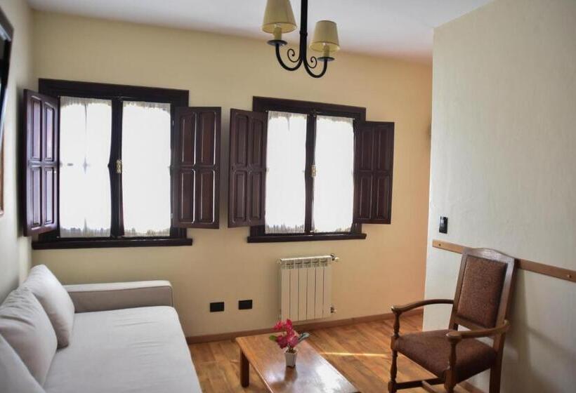 Люкс, Hosteria Casagrande