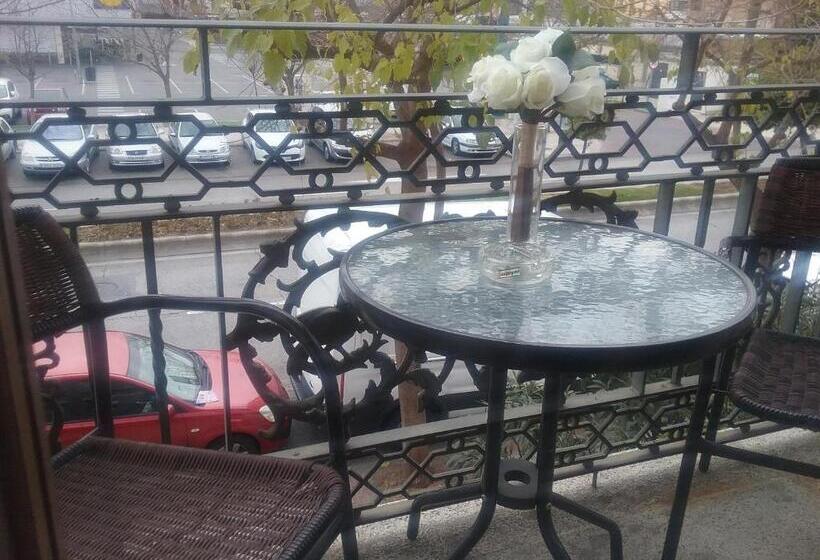 Номер Стандарт, Hostal La Carretera