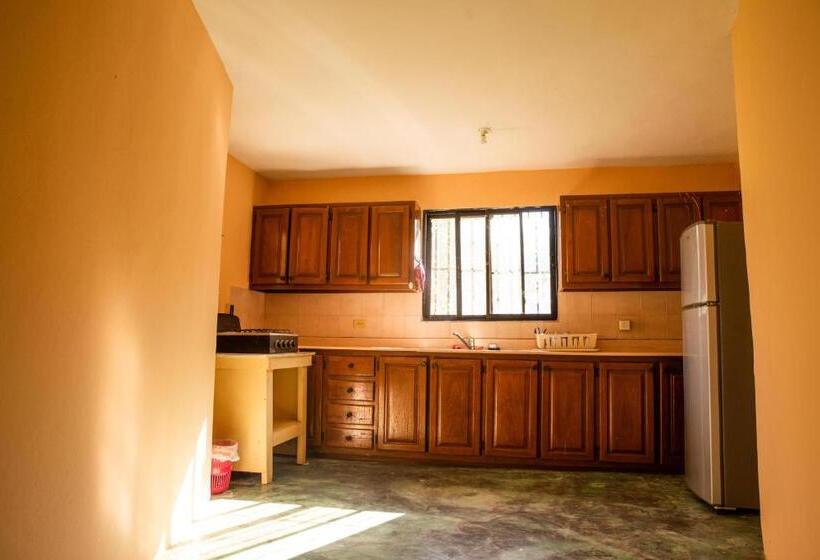 בית, 3 חדרי שינה, Gipsy Ranch Rooms
