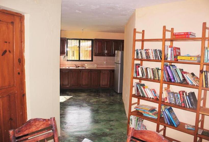 בית, 3 חדרי שינה, Gipsy Ranch Rooms