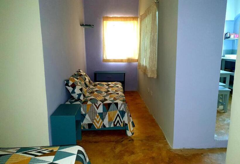 דירת חדר, Gipsy Ranch Rooms