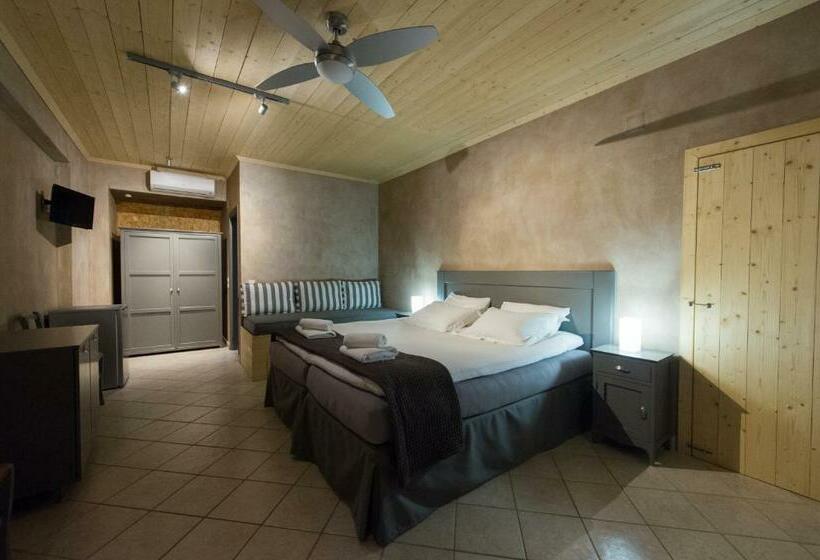 Номер Стандарт Вид на Море, Enetiko Resort
