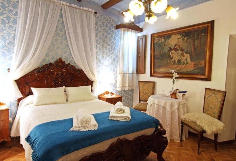 Семейный Номер, Casa Rural La Casona