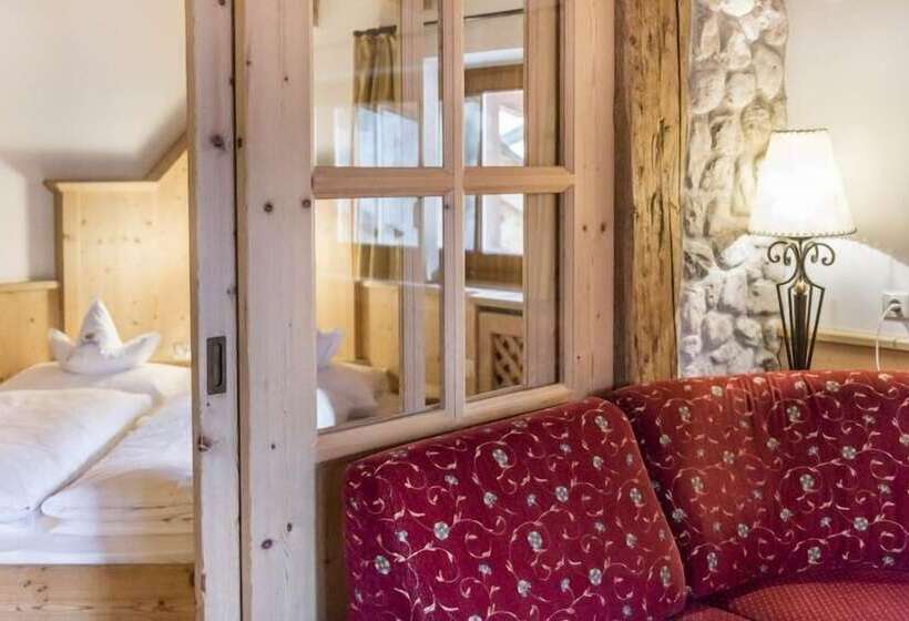 Номер Deluxe с Балконом, Naturhotel Lüsnerhof