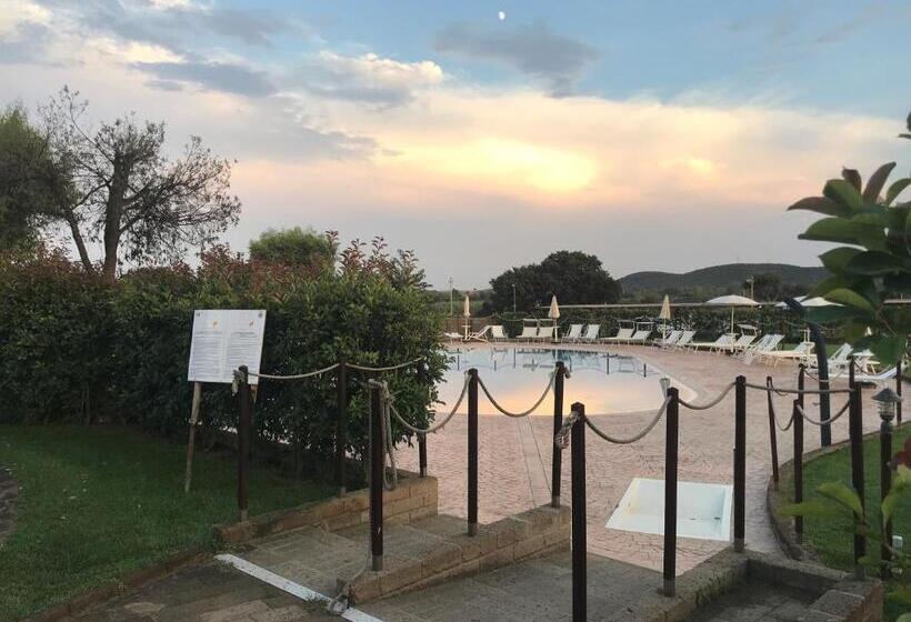 Апартаменты 1 Спальня, Cascina Al Colle