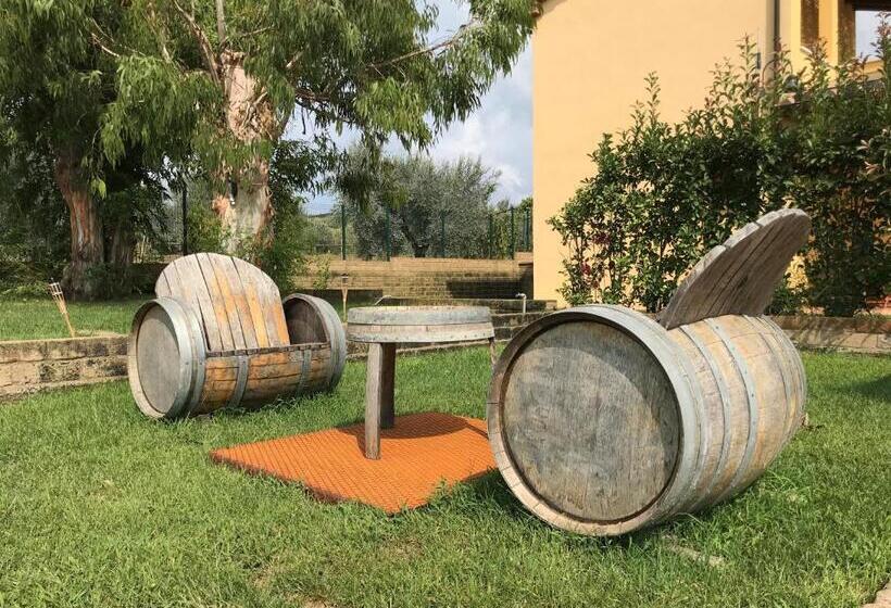 Номер Стандарт, Cascina Al Colle