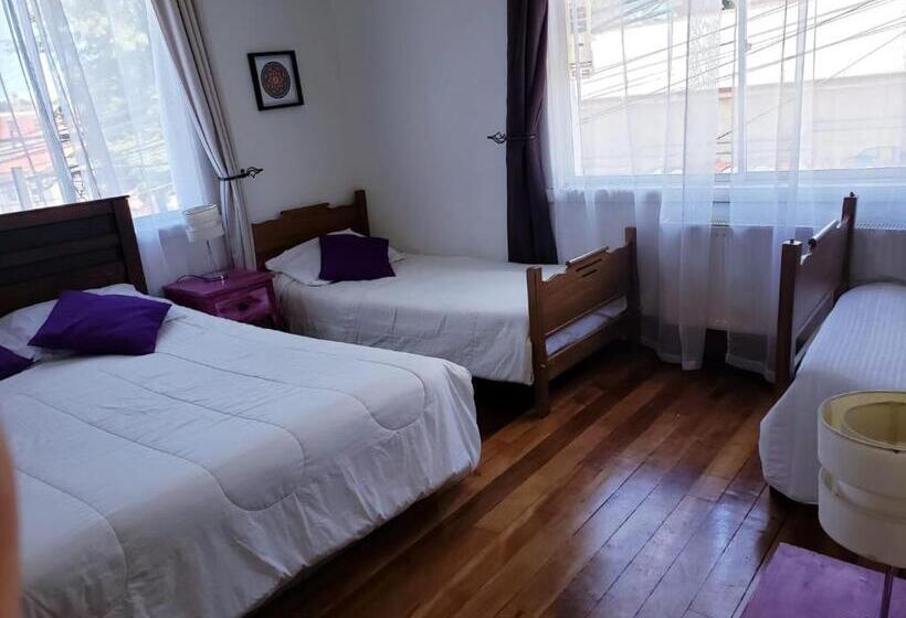 Номер Стандарт Трехместный, Hostal Arrayan