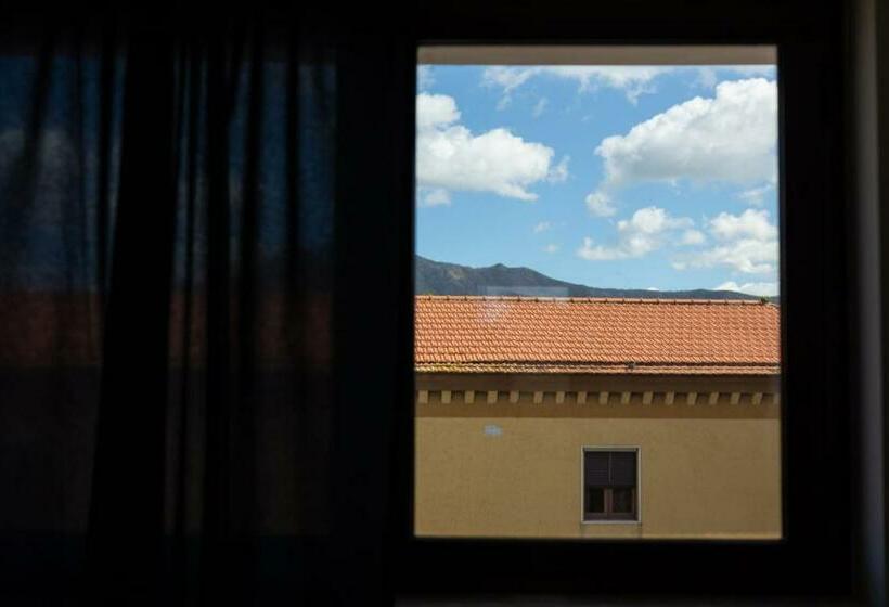 اتاق لوکس, Casa Matuta