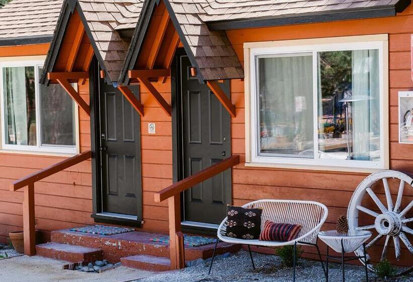 Номер Стандартный Кровать Куин, Grand Pine Cabins
