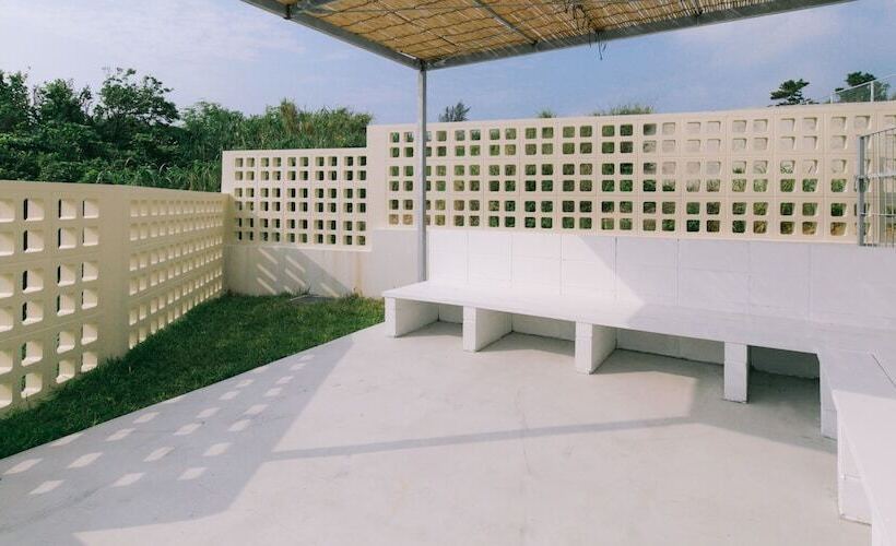 Люкс, Hideout Okinawa Uruma