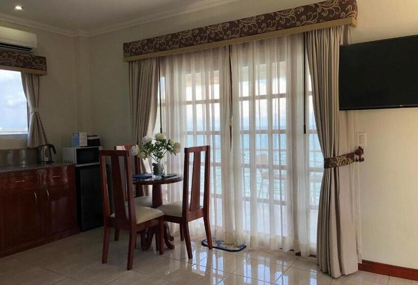 Номер Стандарт Вид на Море, Ocean Breeze Resort