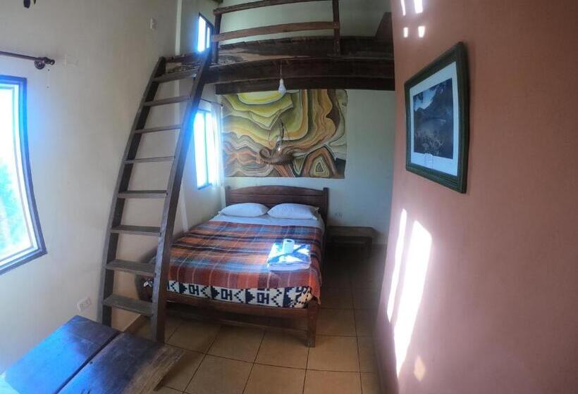 اتاق استاندارد با چشم‌انداز کوهستان, Andoriña Hostal   Bed & Breakfast