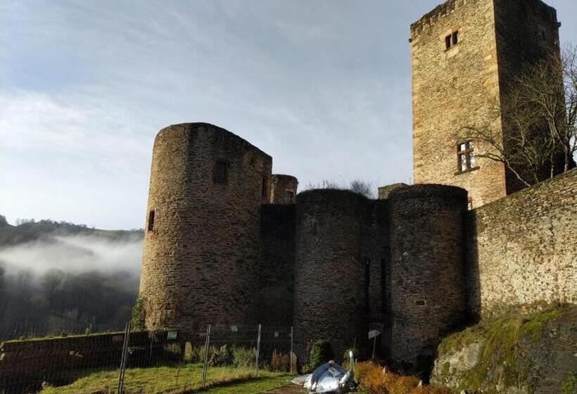 Люкс с Бассейном, Chambre D'hôtes Au Château De Belcastel