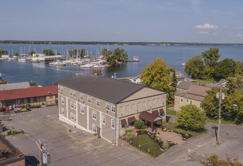 Номер Стандарт Адаптированный для Инвалидов, Harbor House Inn