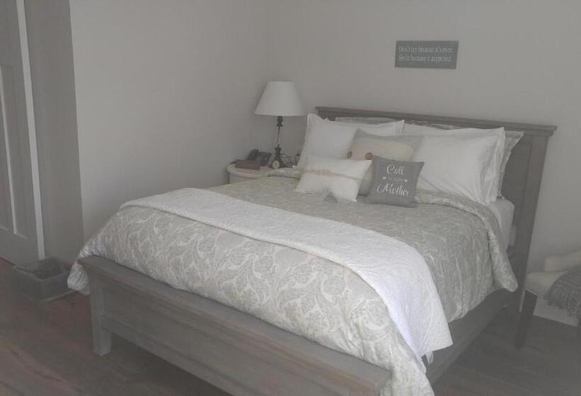 Номер Стандарт, Harbor House Inn