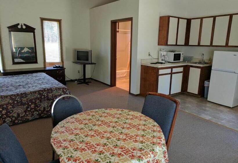 Стандартный Номер Кровать Кинг, Rock Creek Mercantile & Motel