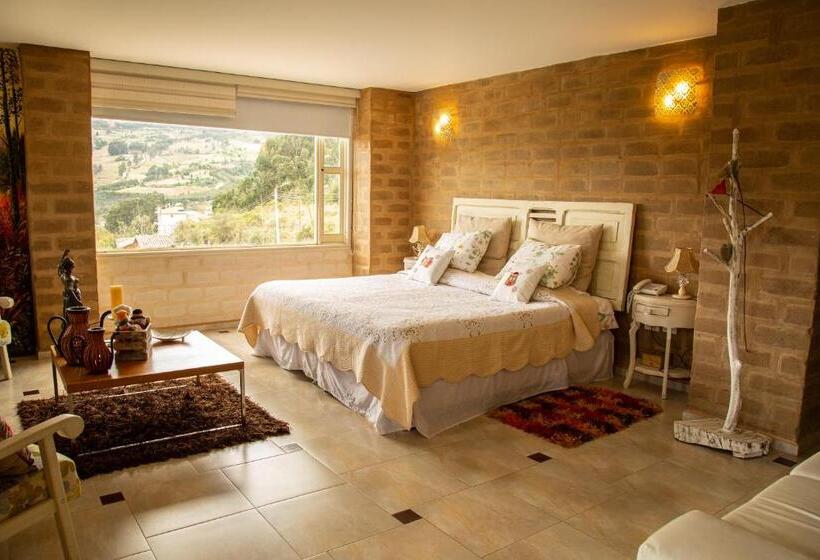 Люкс с Балконом, Bella Tierra Hotel Boutique